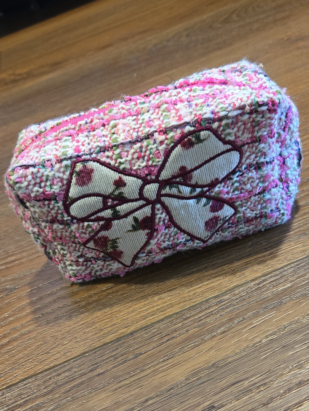 NWT SHIRALEAH ANTHROPOLOGIE MAKE UP POUCH... #8176